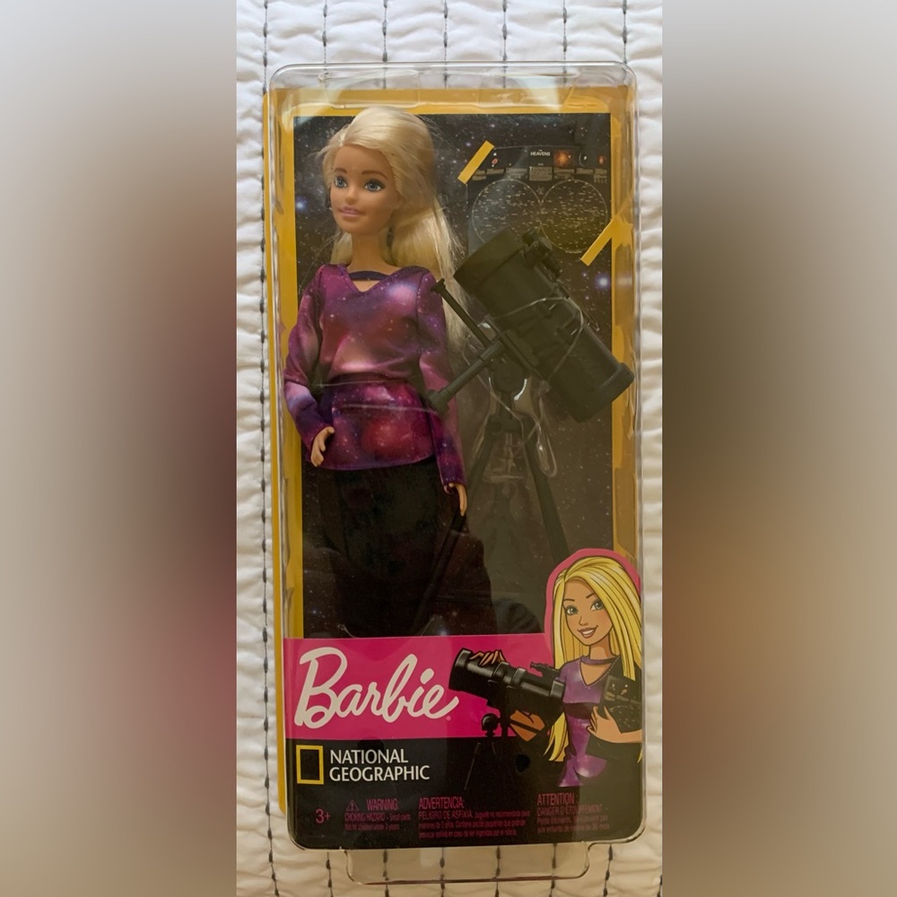 Barbie Astrophysicist Doll Blonde Telescope Star Map National Geographic